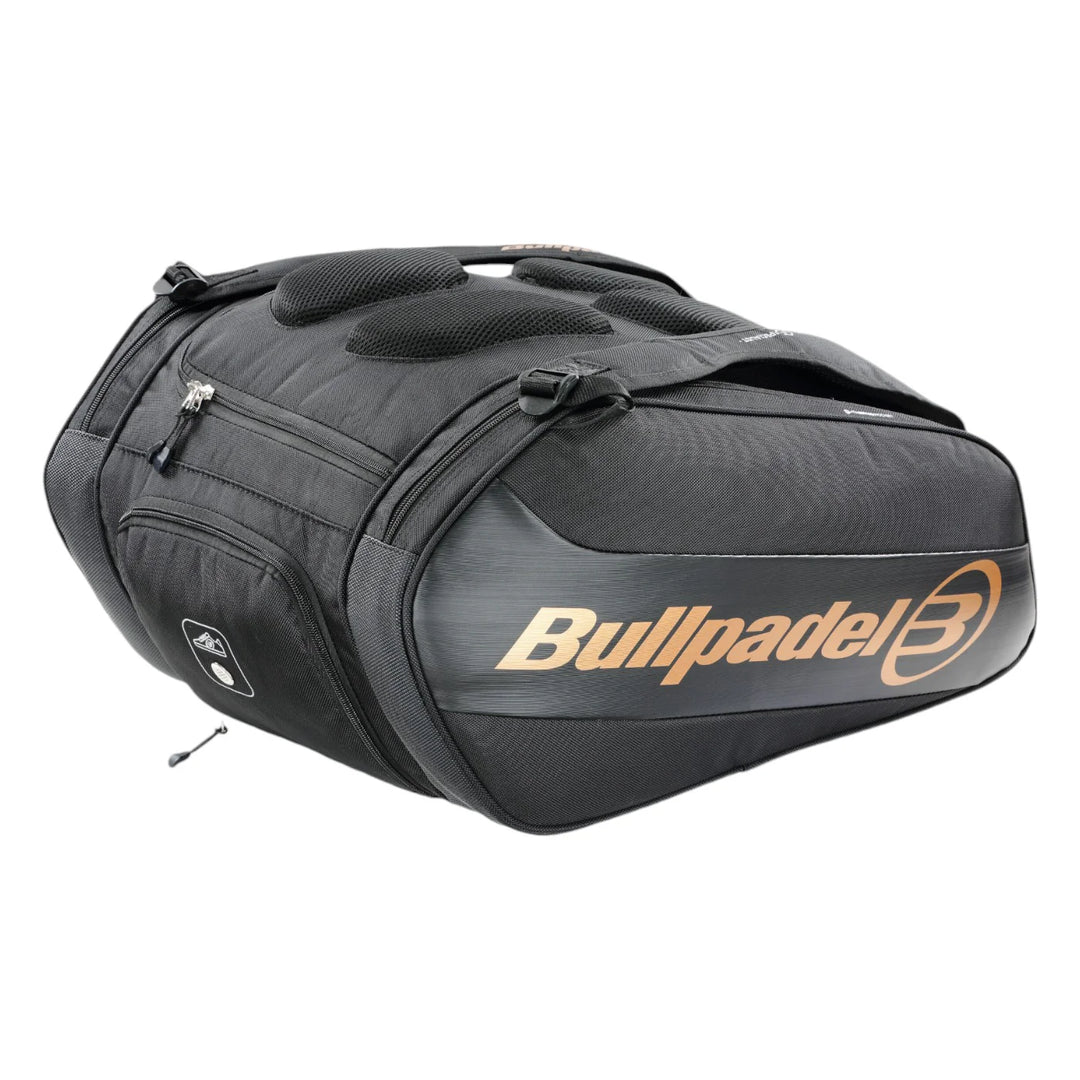 Paletero Bullpadel Vertex Negro 2025