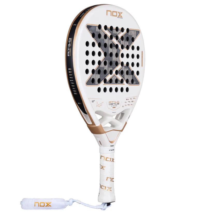 Pala de Padel Nox AT10 Genius 12K Alum XTREM 2026 + Overgrip + Protector