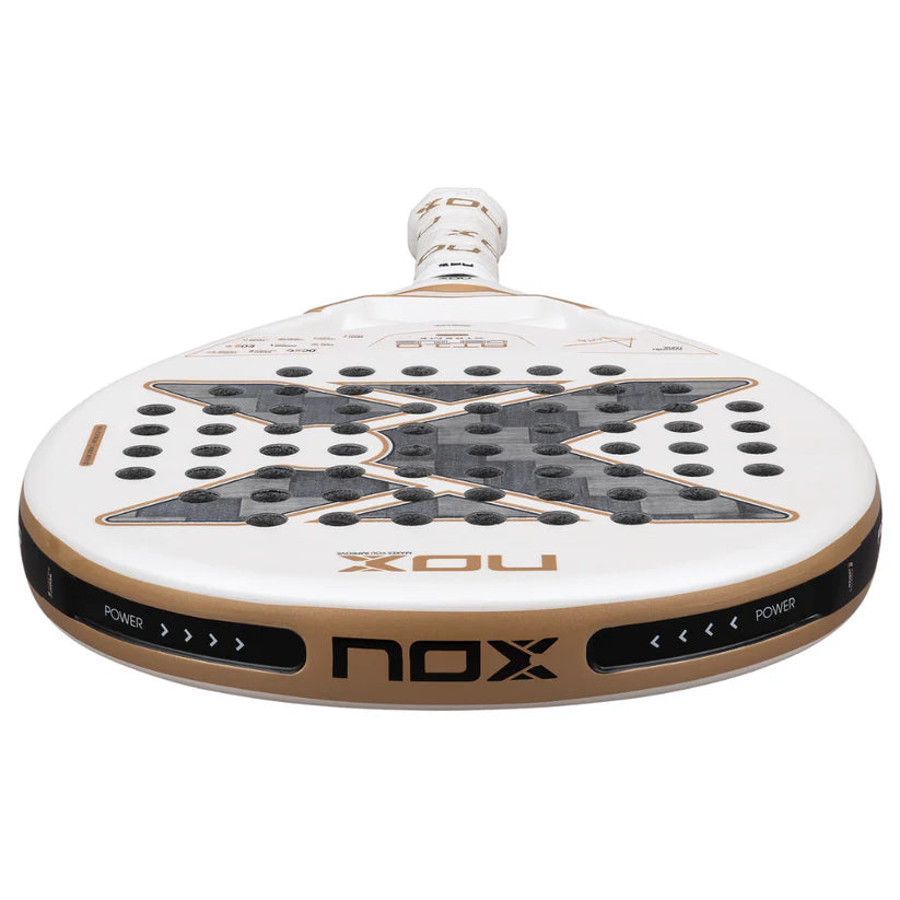 Pala de Padel Nox AT10 Genius 12K Alum XTREM 2026 + Overgrip + Protector