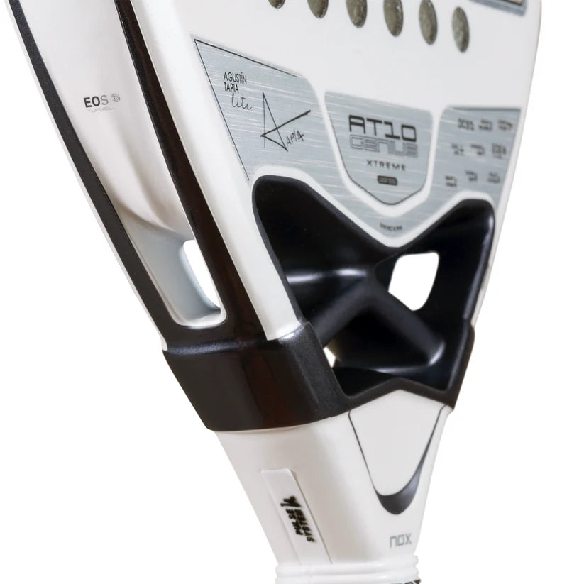 Pala de Padel Nox AT10 Genius 12K Alum XTREM Lite 2026 + Overgrip + Protector