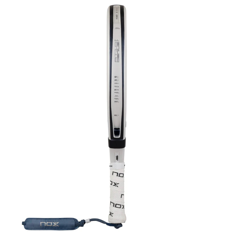 Pala de Padel Nox AT10 Genius 12K Alum XTREM Lite 2026 + Overgrip + Protector