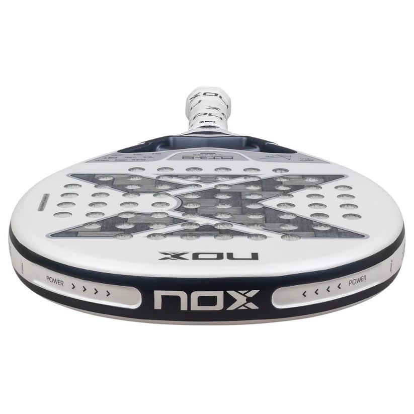 Pala de Padel Nox AT10 Genius 12K Alum XTREM Lite 2026 + Overgrip + Protector