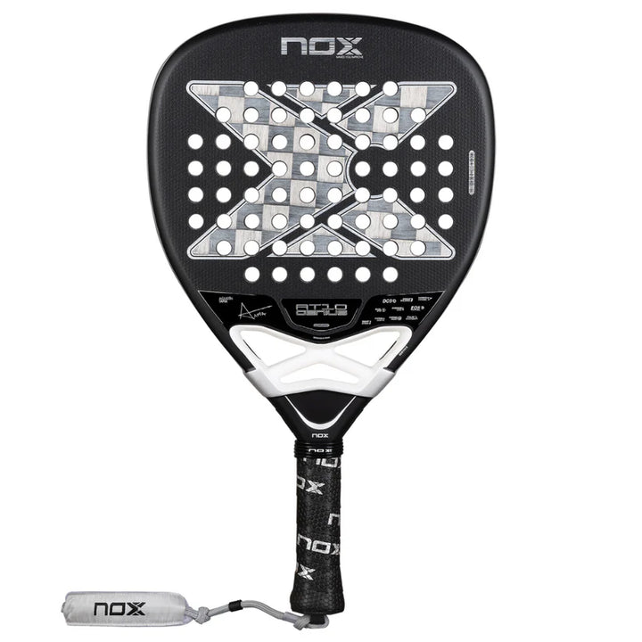 Pala de Padel Nox AT10 Genius Attack 18K Alum 2026 + Overgrip + Protector